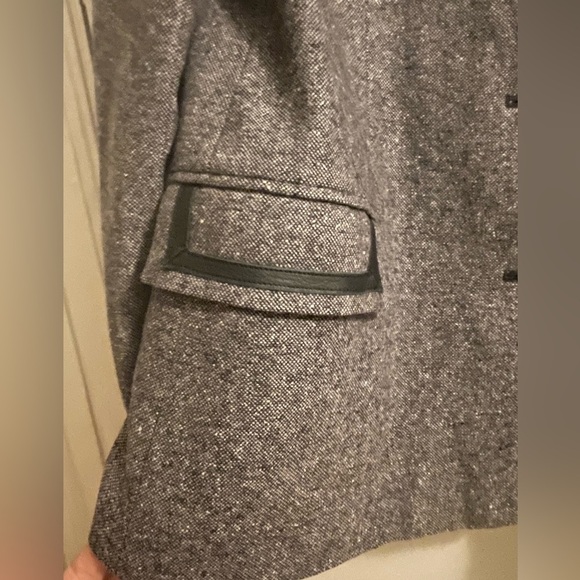 Pendleton Gray Wool Silk Blend Tweed Black Leather Trim Blazer Size 12 Tall - Picture 5 of 10
